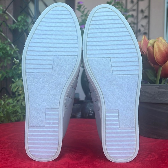 NEW‼️ Quilted Slip-On Wedge Style Sneaker Bootie Mules Clog Slides - Picture 11 of 17